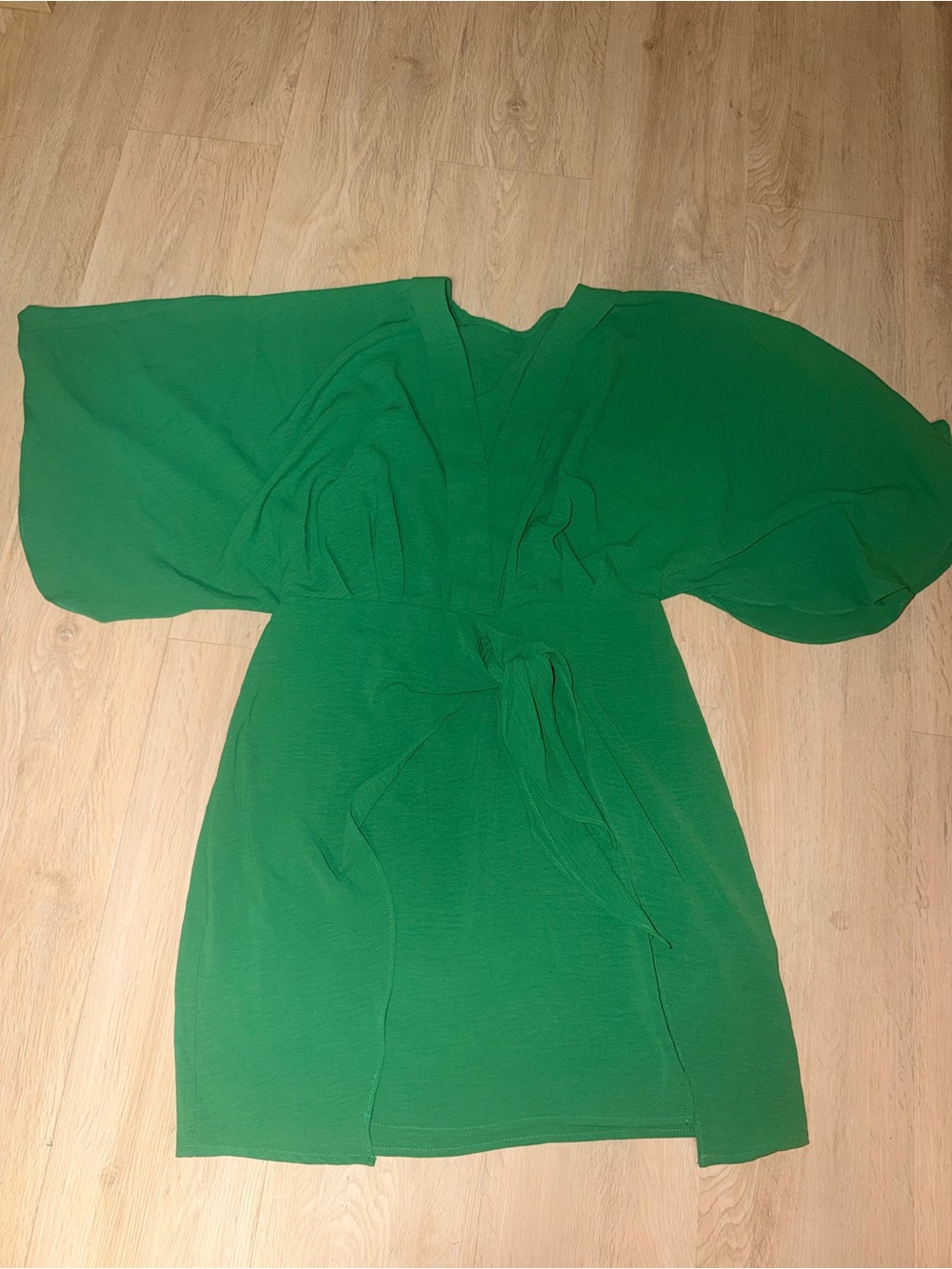 CUPSHE  Shamrock Green Surplice Mini Dress - Picture 11 of 11